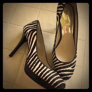 Michael Kors size 10